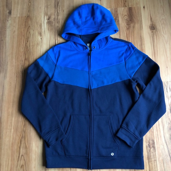 xersion hooded softshell jacket